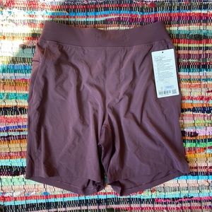 Lululemon T.H.E. Short 7” *Linerless shorts